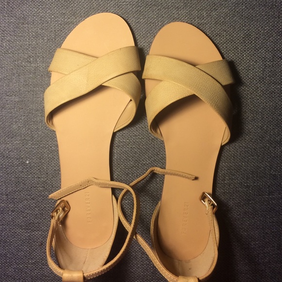 LAST CALL: Never worn, new nude sandals