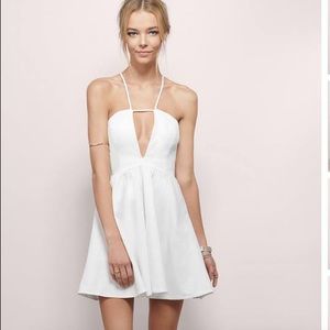 White strappy v neck dress with tags