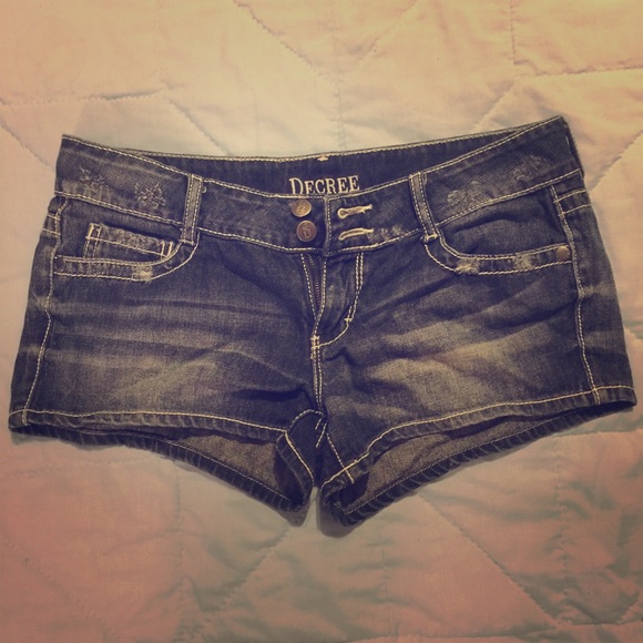 Decree size 11 shorts