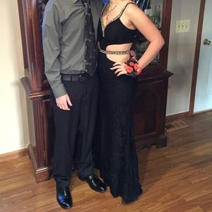 Black lace prom dress