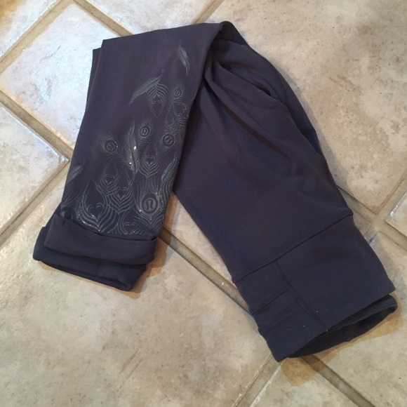 VINTAGE Lululemon crops