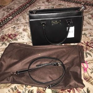 PRICE DROP 🆕NEW TAGS ON KATE SPADE HAND BAG