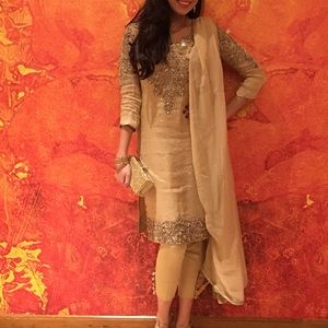 Pakistani/Indian outfit