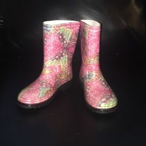 Rain boots for toddlers