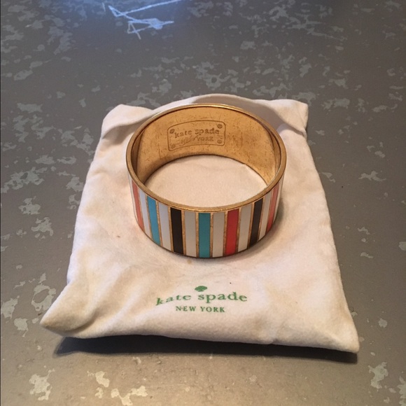 Used Kate Spade idiom bangle.