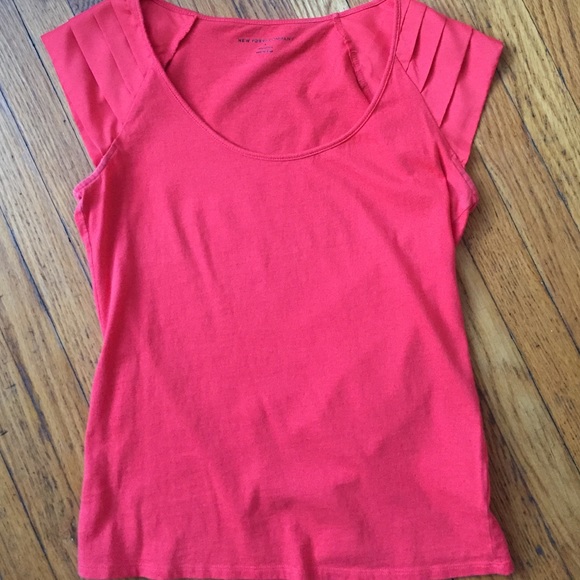 Silk cap-sleeved tee