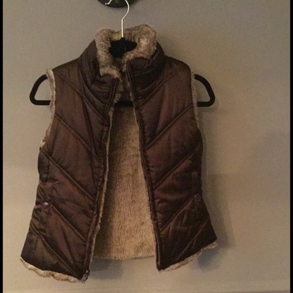 Girls reversible Gap vest