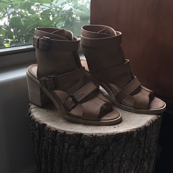 Ecote' booties