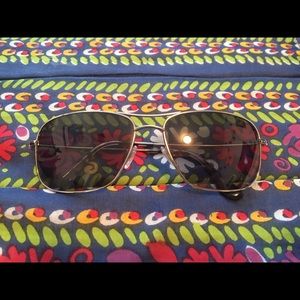 Maui Jim sunglasses: Wiki Wiki