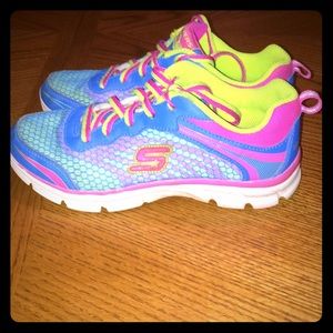Girls Skechers