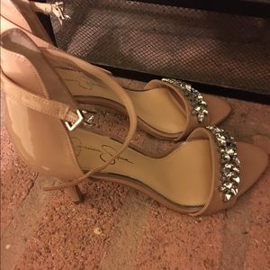 ❤SOLD❤Jessica Simpson taupe heels