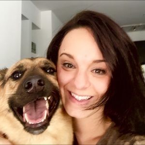 Meet your Posher, Dana