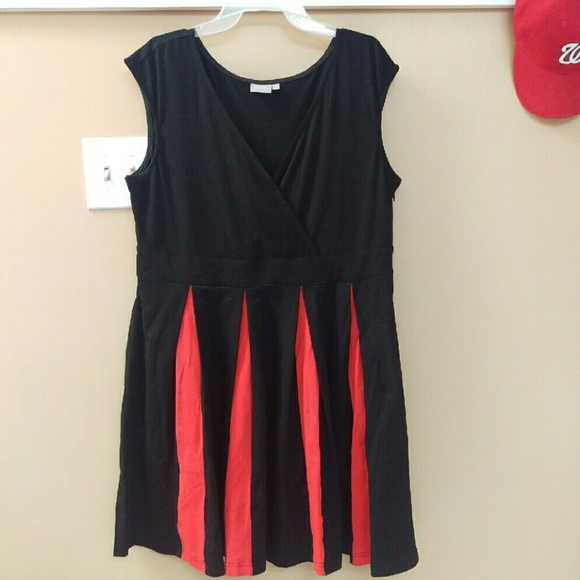 Red/Black Eshakti dress size 18 (XL) EUC