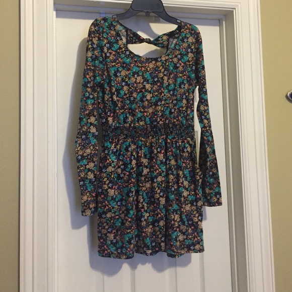 🆕 Floral top