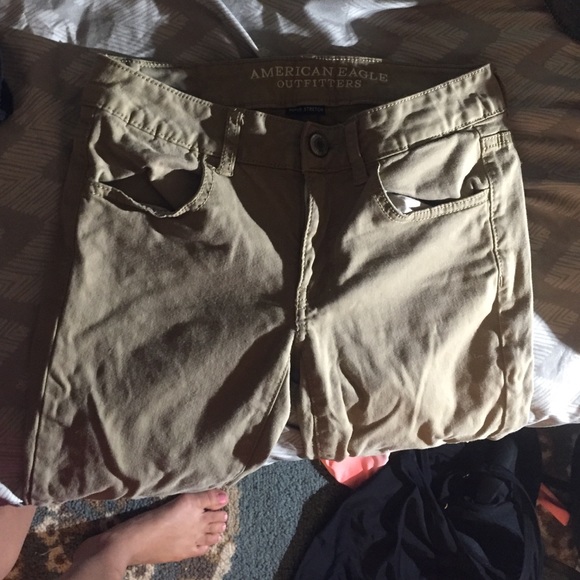 American Eagle khaki jeggings