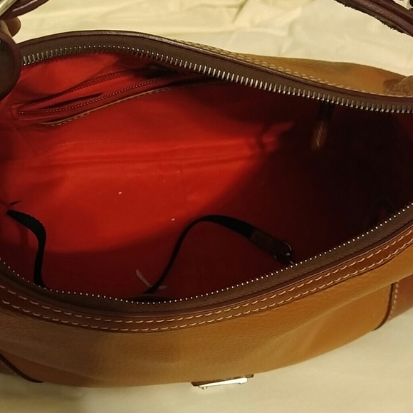 Dooney & Bourke Harrison Leather Hobo caramel - Picture 4 of 4