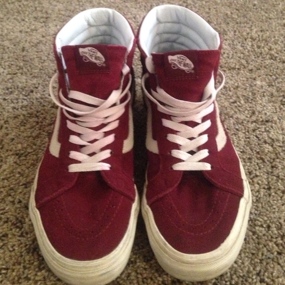 Maroon vans sk8 hi