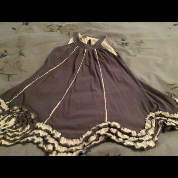 Isobella & Chloe dress - Picture 2 of 4