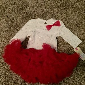 $3 red white silver skirt tutu 3-6 mo girls nwt