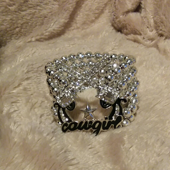 Rhinestone guns cowgirl  bracelet - Picture 3 of 4