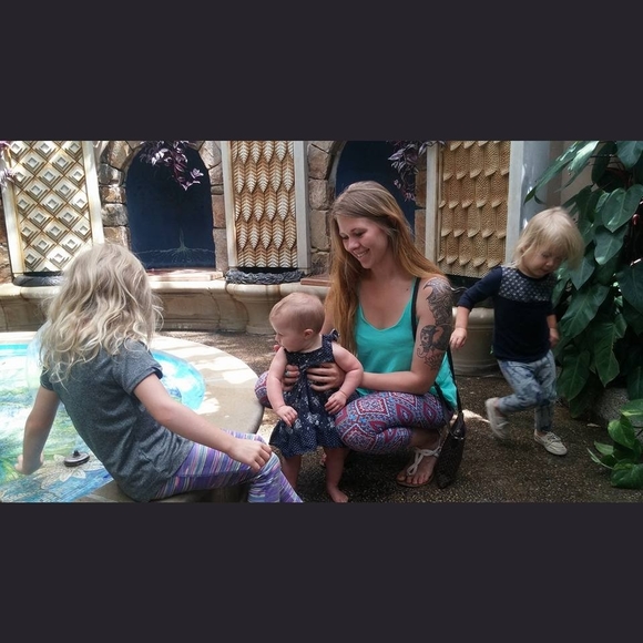 Meet your Posher, Jasmine - Picture 1 of 1