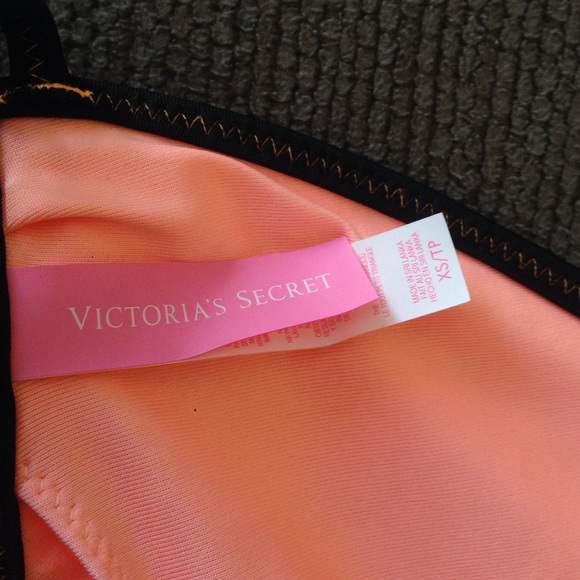 Bikini Set - Picture 4 of 4