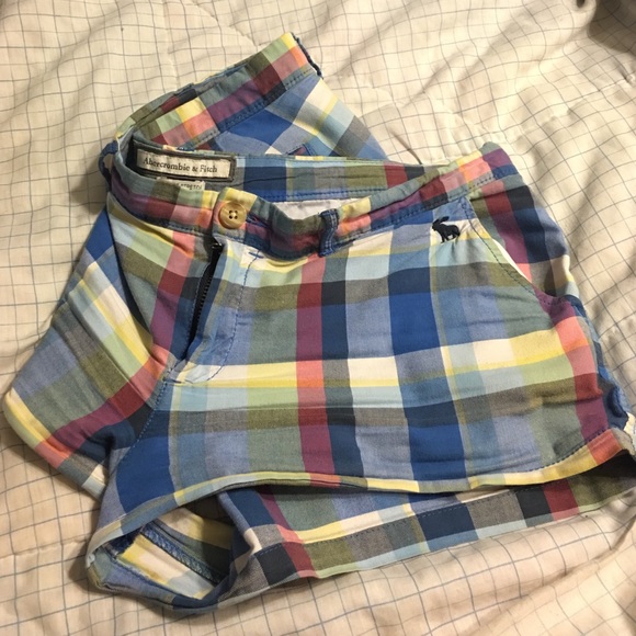 ❌sold❌Plaid Abercrombie and Fitch shorts