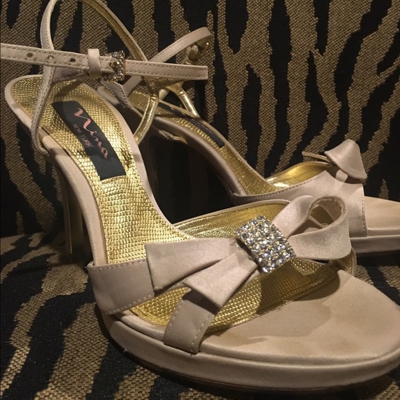 Nina New York heels