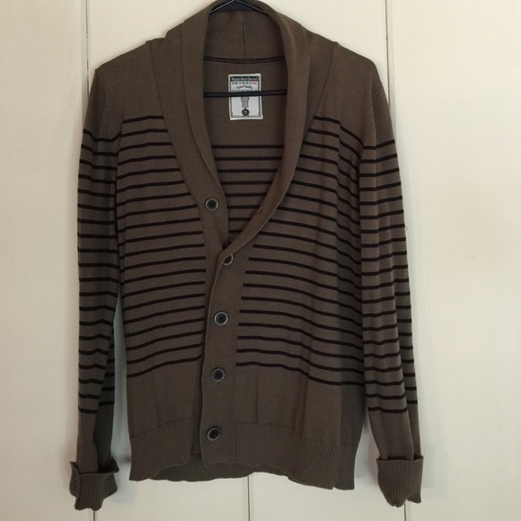 Vintage inspired striped cardigan