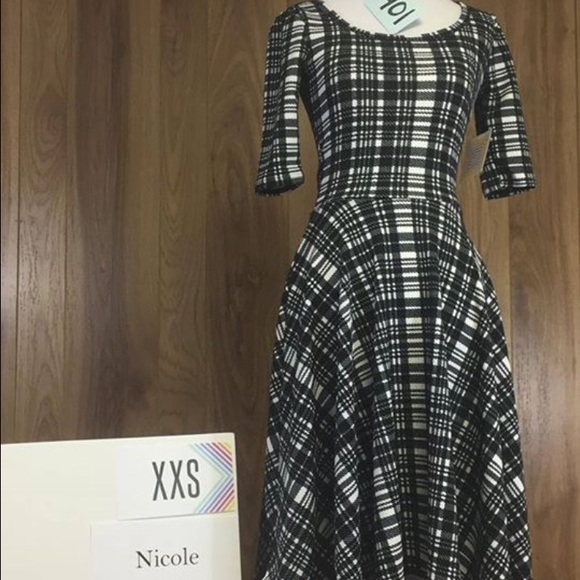 LulaRoe Plaid "Nicole" Dress- XXS