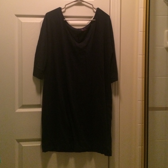 👗SALE👗*NWOT* Lilly Pulitzer V-Neck T-Shirt Dress