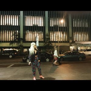 Meet your Posher, Ela