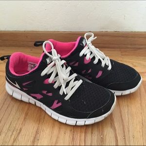 SALE! Authentic Nike Free Run 2