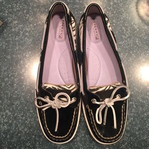 PRICE DROP💥NEW💥Zebra Sperry boat shoes