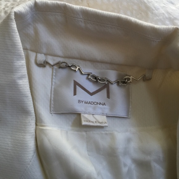 White jacket - Picture 2 of 4