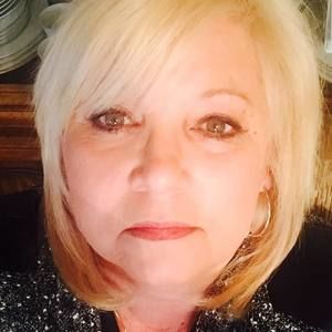 Meet your Posher, Vickie