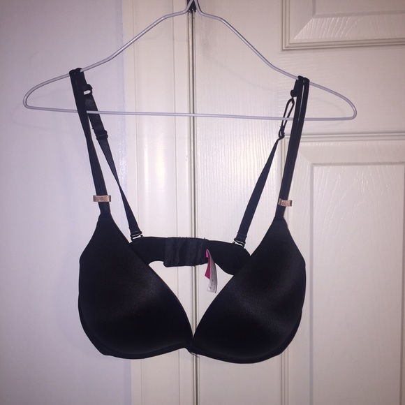 Cosmopolitan 36C after dark bra worn once