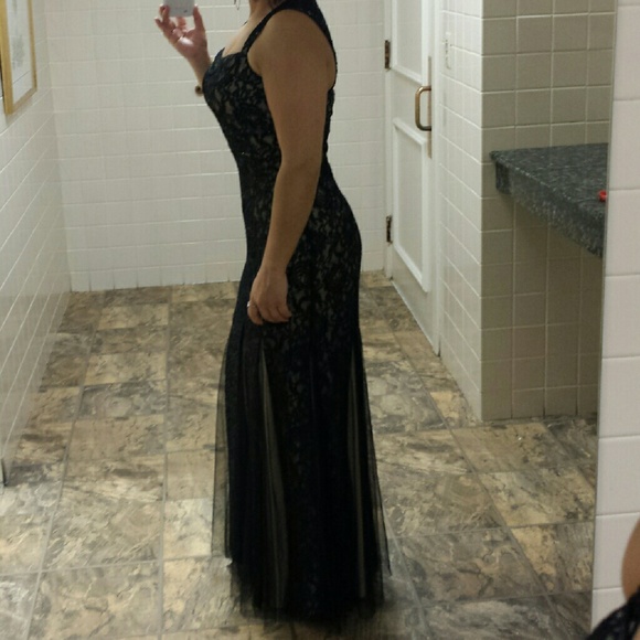 Black full length party dress - Picture 2 of 2