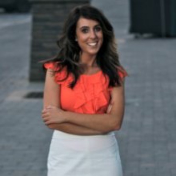 Meet your Posher, Nikki