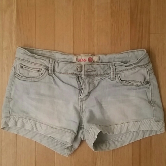 Light Denim Jean Shorts by 1st Kiss