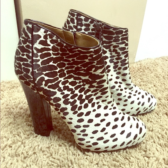 Ann Taylor booties