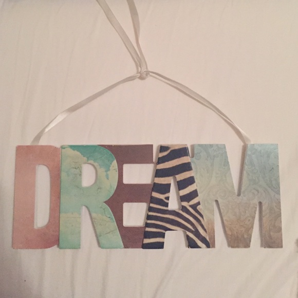 Cute wall decor!