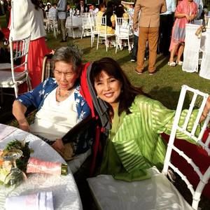 Meet your Posher, Editha