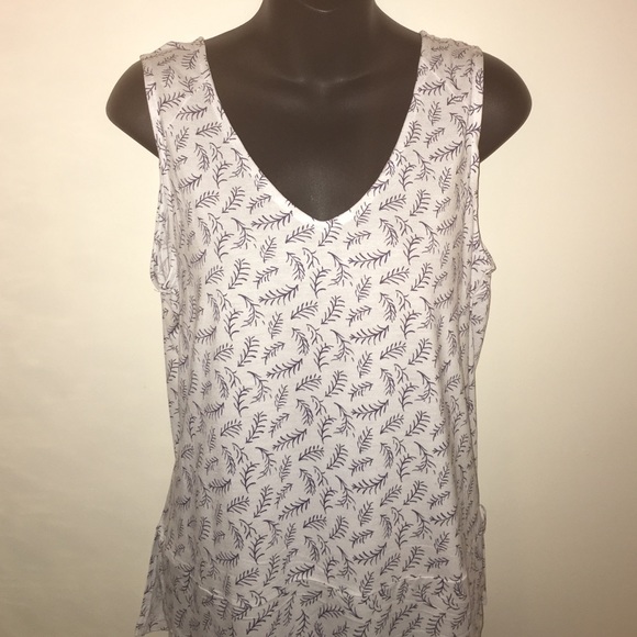 White with navy print tank