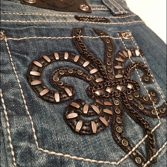 Miss Me Chain Reaction Fleur de Lis Boot Cut Jeans