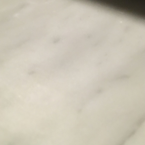 Meet your Posher, Cate - Picture 1 of 1