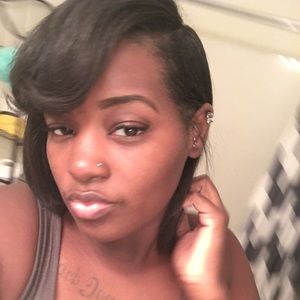 Meet your Posher, Telisha