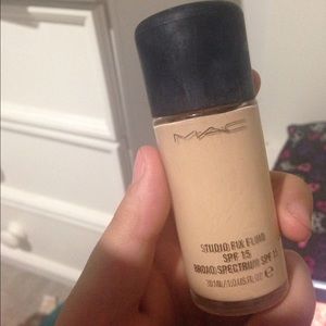 Mac studio fix fluid