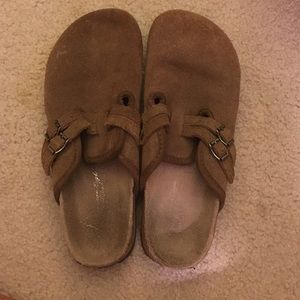 American Eagle Clogs women's size 9