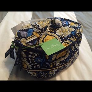 Vera Bradley cosmetic/travel bag - brand new